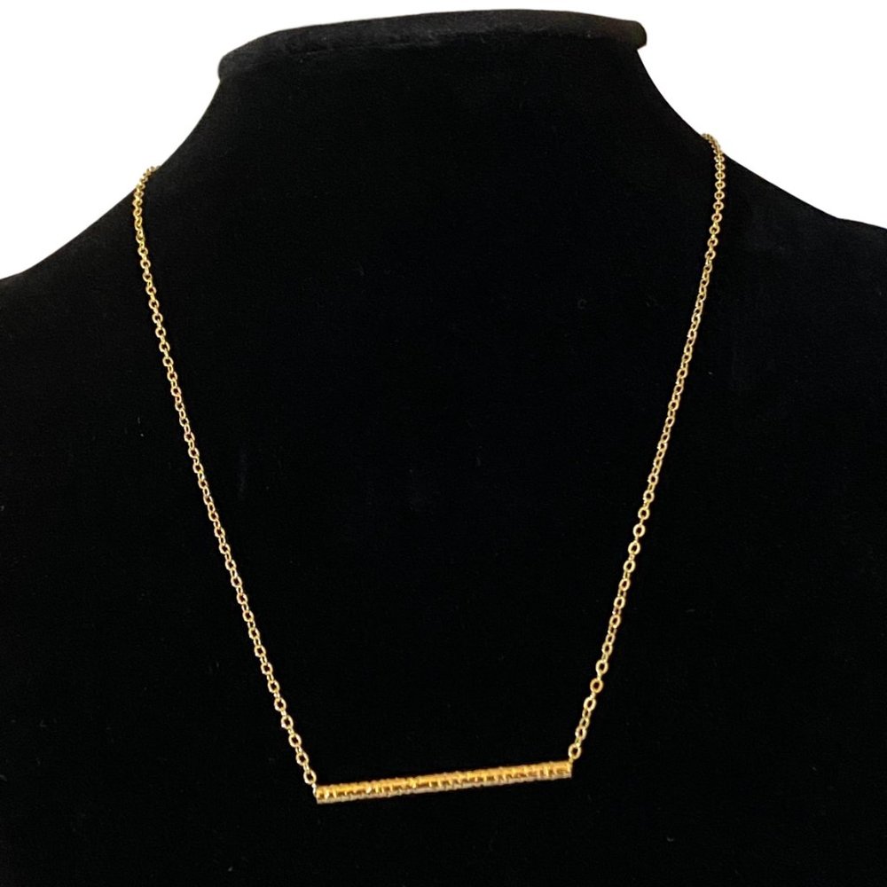 Balance Necklace - Picture 2 of 6
